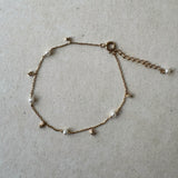 Tolaga | Pearl and Diamond Chain Bracelet
