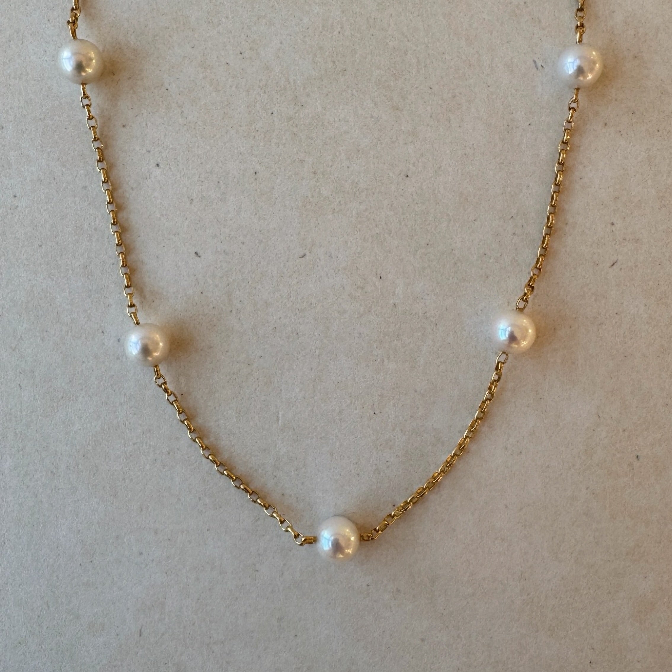 Belcher Pearl Chain Necklace
