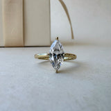 Niseko  |  Marquise Diamond Engagement Ring