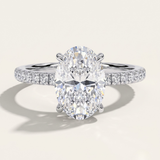Front view of the MOHSTEN Aspen oval diamond engagement ring in 18ct yellow gold showcasing the elongated oval brilliant centre stone and clean four-claw basket setting.