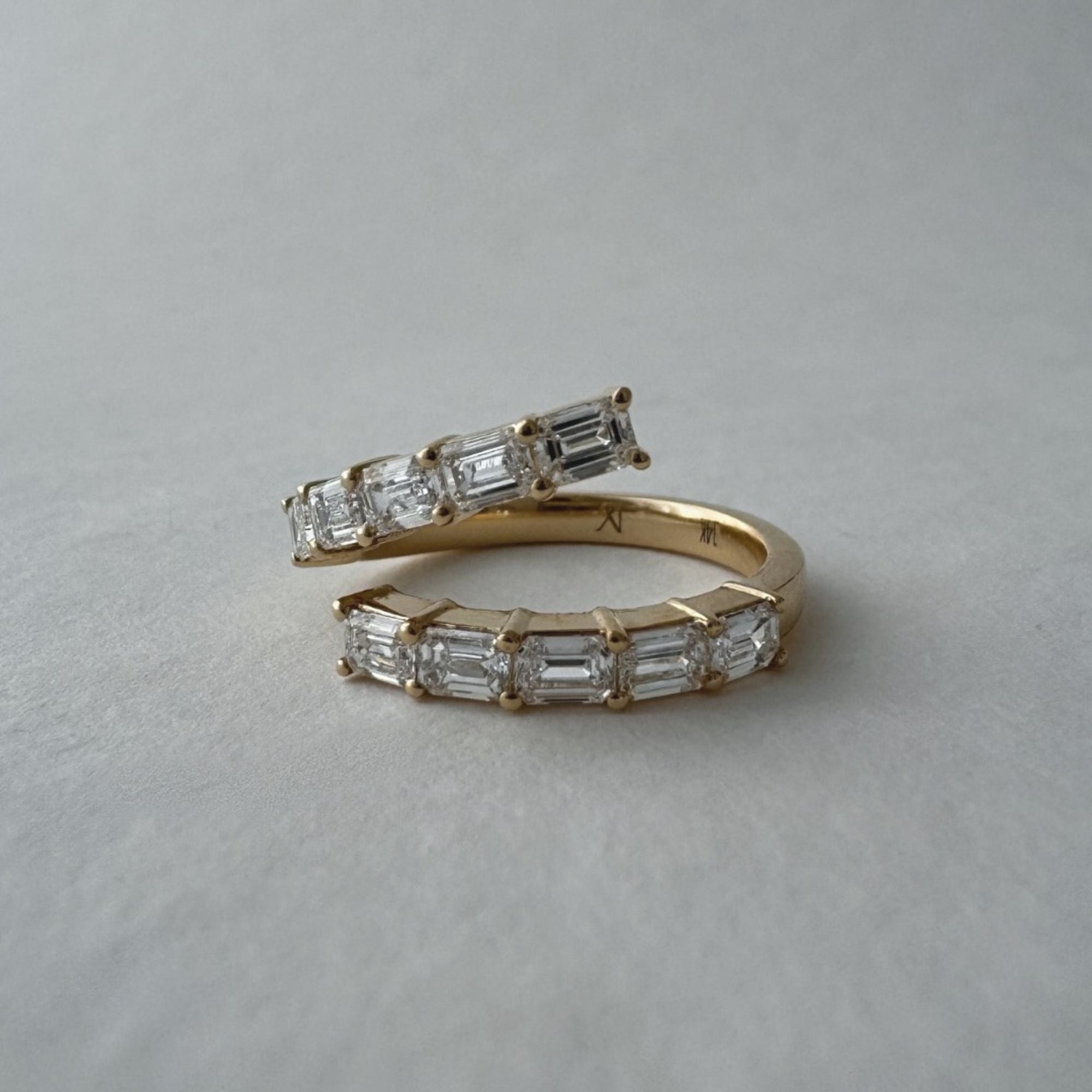 14ct yellow gold split band diamond ring photo